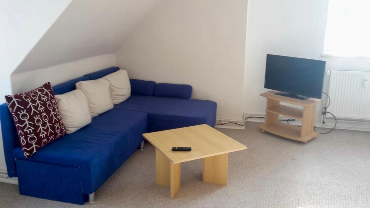 Karsdorf "Alte Schule" Im Burgenlandkreis Apartman Kültér fotó