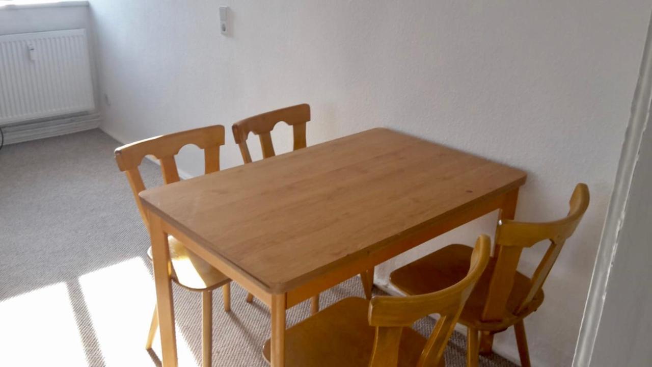 Karsdorf "Alte Schule" Im Burgenlandkreis Apartman Kültér fotó